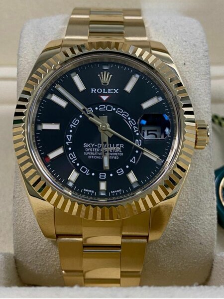 Rolex Sky-Dweller Or Acier