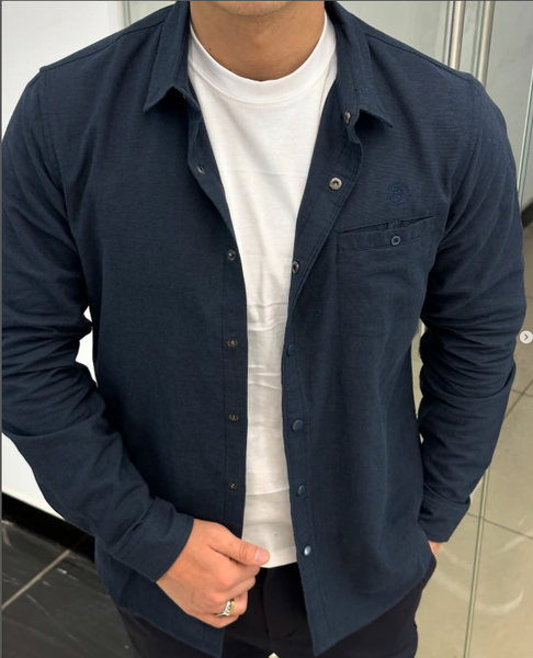 демисезонная рубашка из мягкой джинсовой ткани