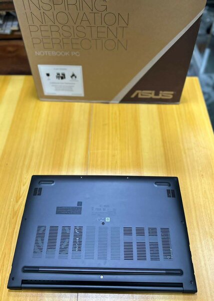 Asus Pc vivobook 32Go Core i7