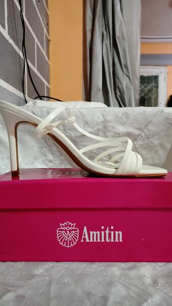 Sandales à talons élégantes