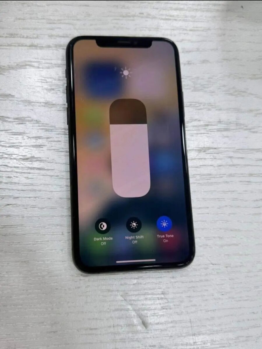 iPhone 11 pro 64 Go