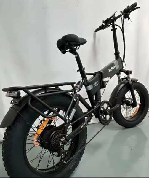 Vélo électrique pliant robuste