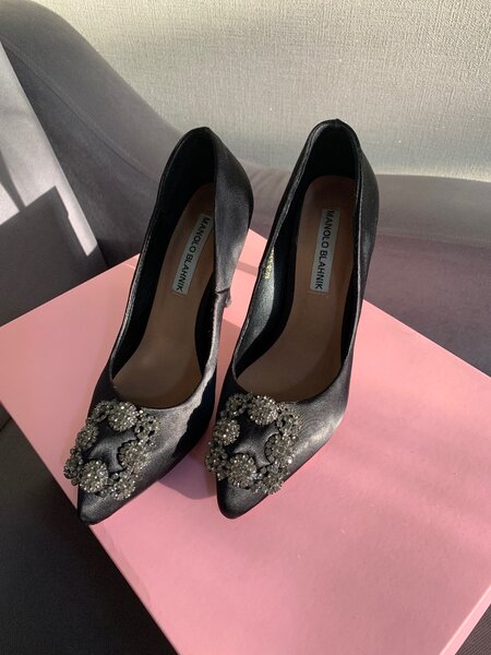 Женские туфли на каблуках