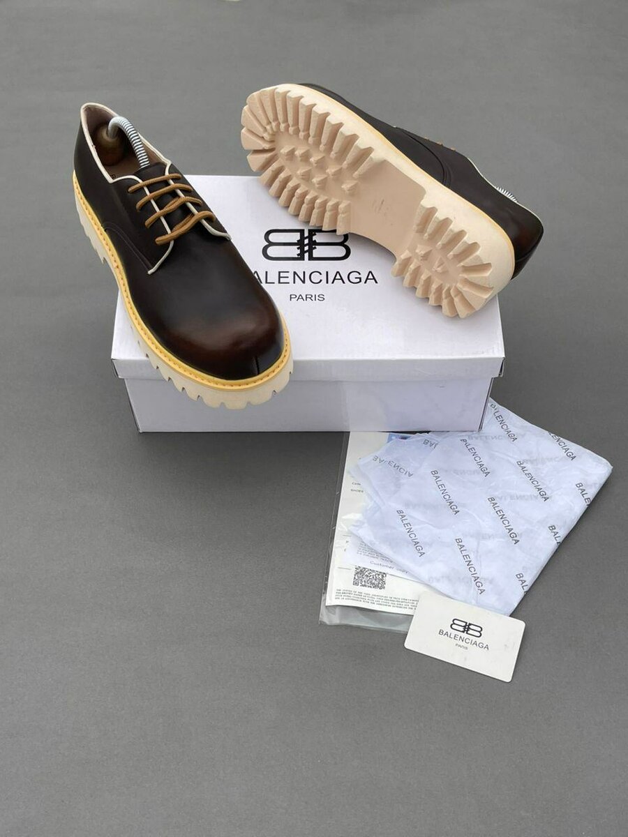 Chaussures Derby Balenciaga