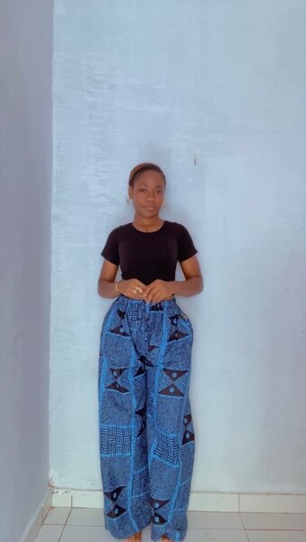 Pantalon large en tissu wax