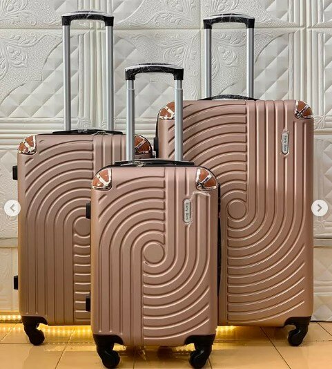 Set of 3 suitcases brown