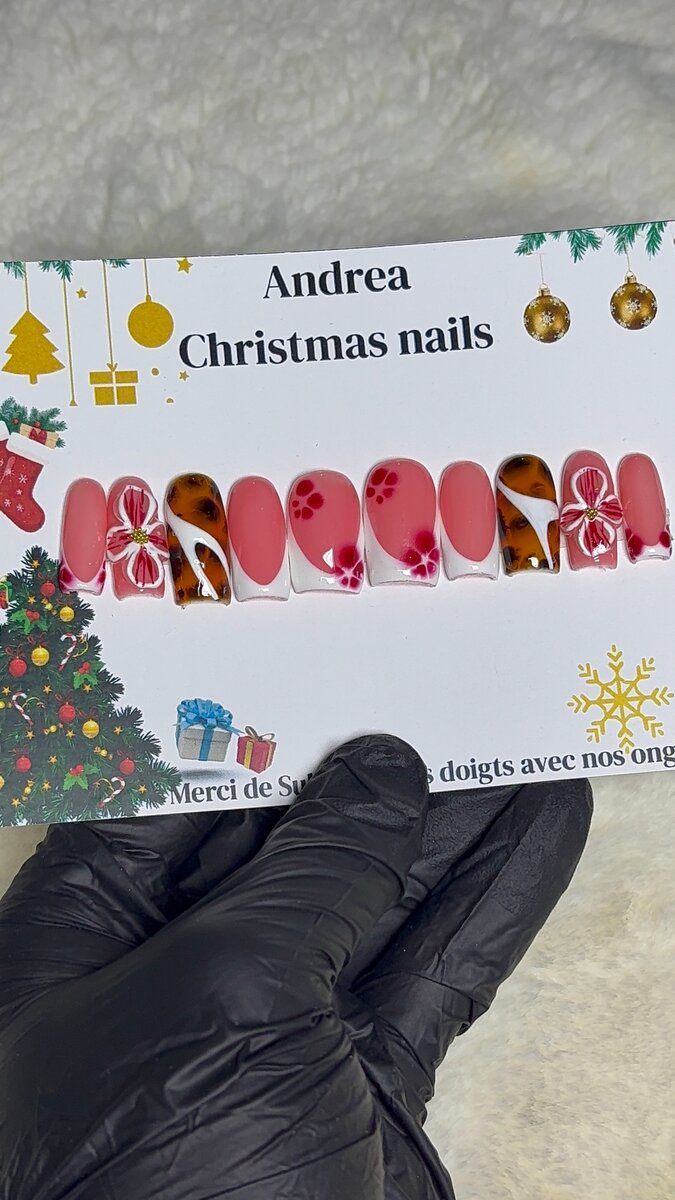 Ongles de Noël Artificiels