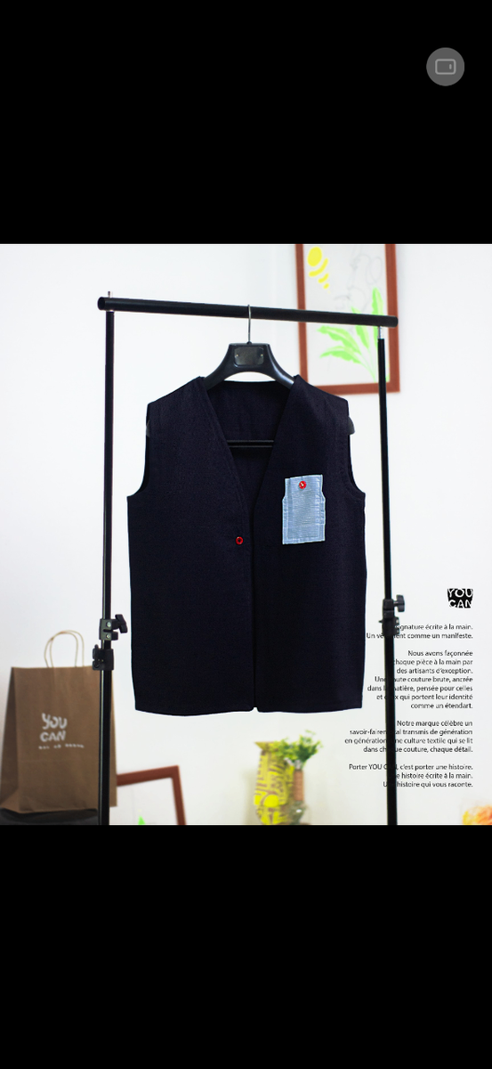 Gilet bleu marine élégant