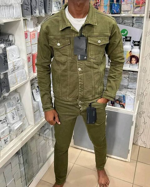 Veste en jean homme élégante