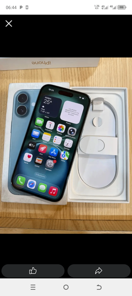 Lit en bois élégant