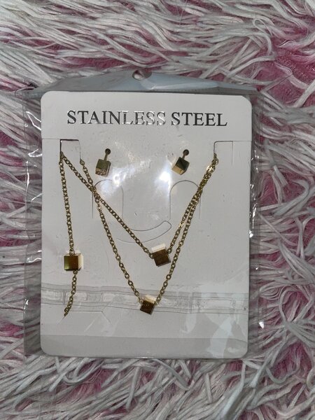 Bijoux en acier inoxydable