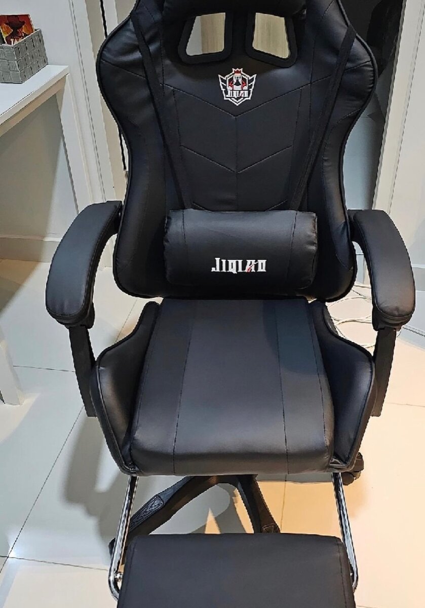 GAMING CHAIR