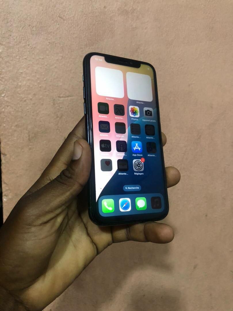 iPhone 11 pro sans id