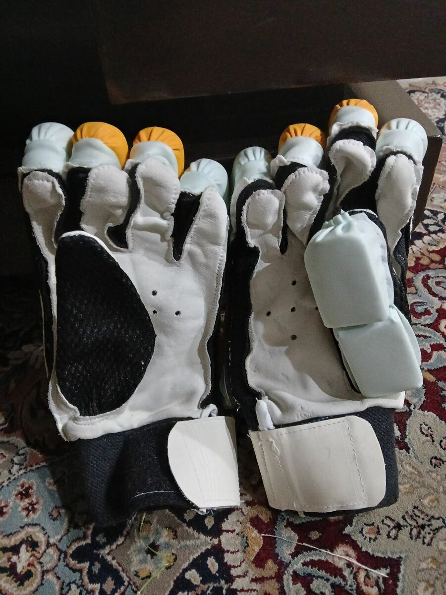 batting gloves