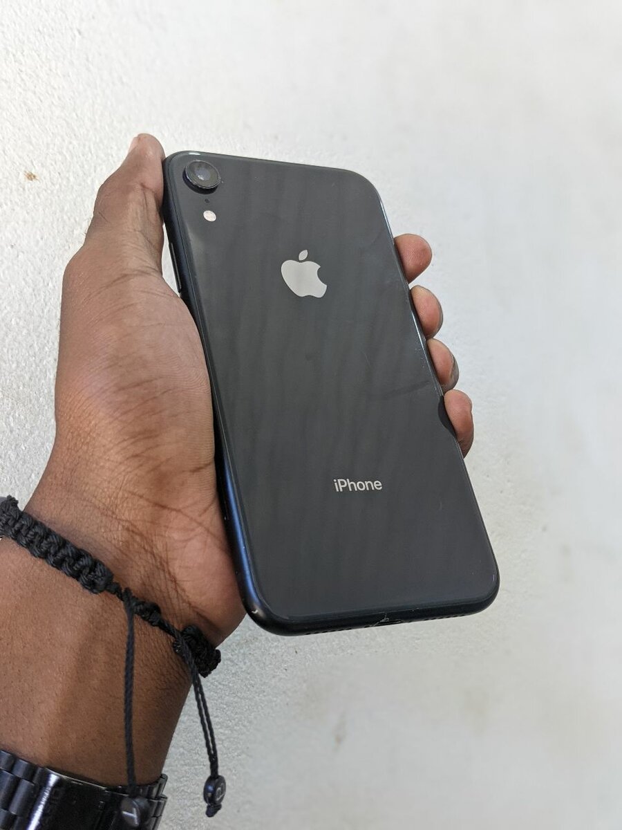 iPhone XR