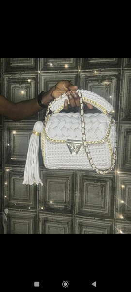 Sac à main crochet élégant