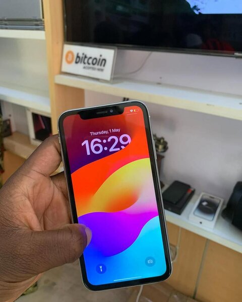iPhone XR