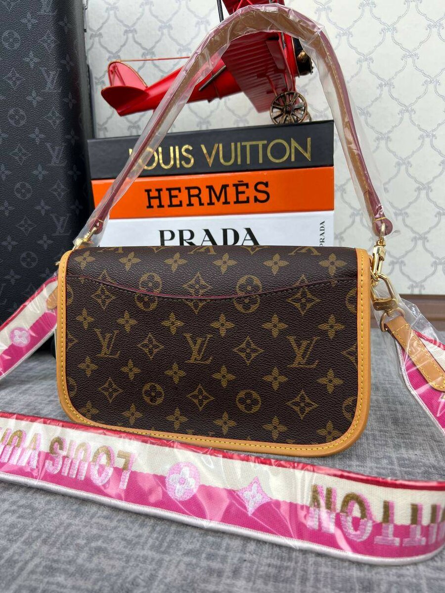 LV Avenue Damier Siyah