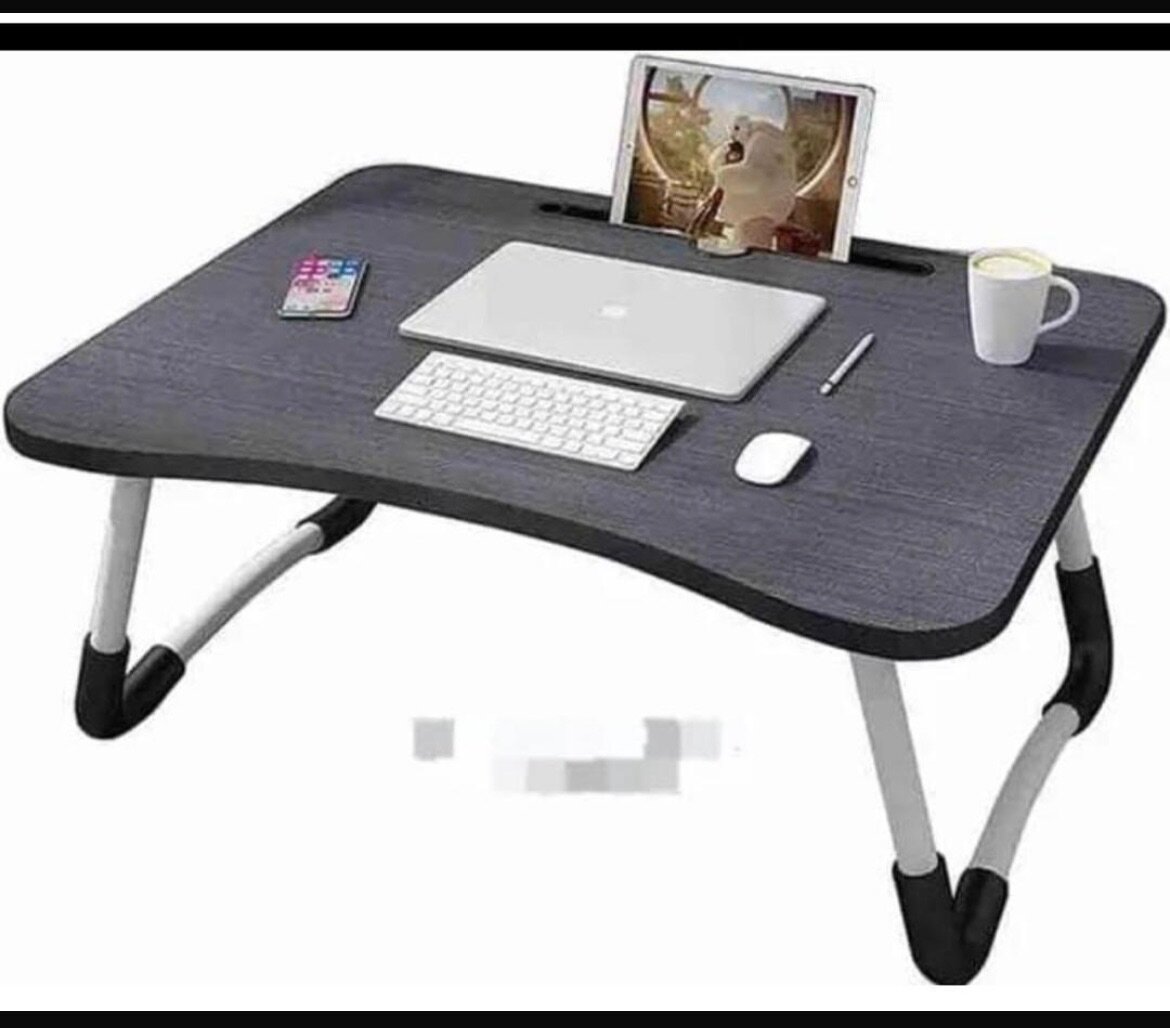 Foldable table