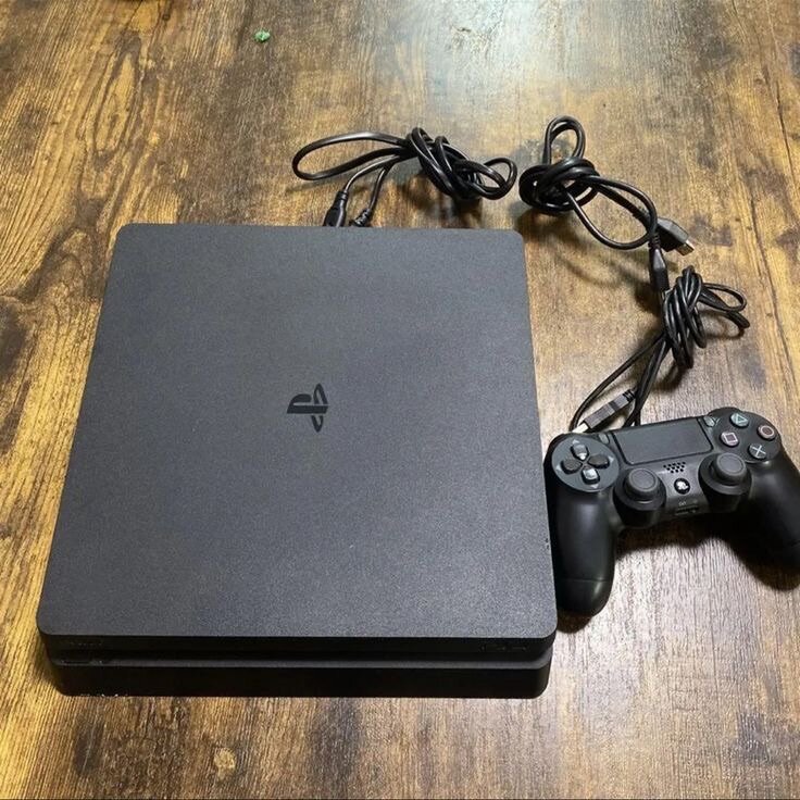 PS4 SLIM