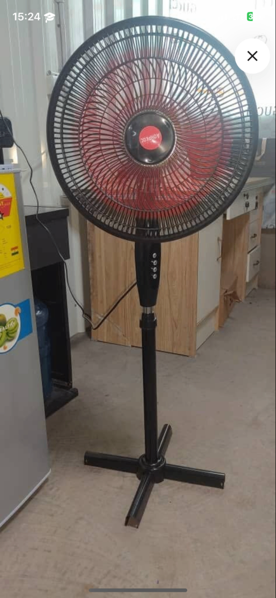Standing fan
