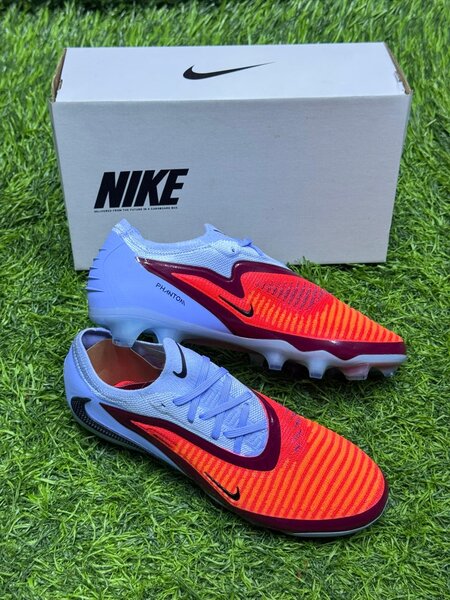 Nike Phantom Chaussures Football
