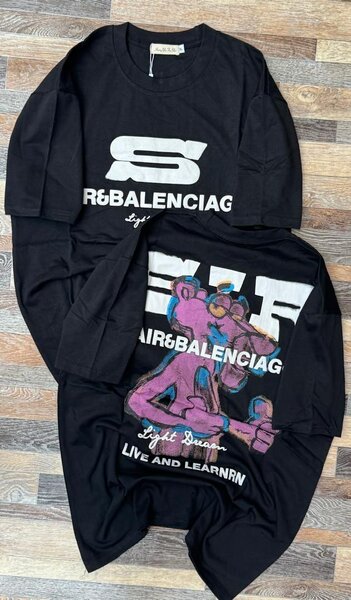 T-shirts modernes graphiques