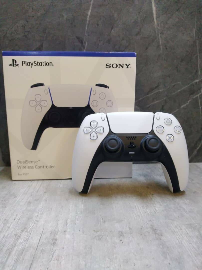PS 5 controller