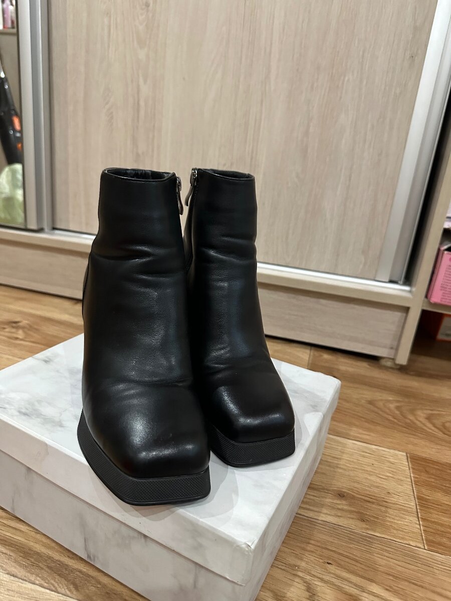 Сапоги с толстой подошвой