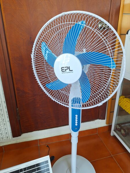 Solar Rechargeable Fan