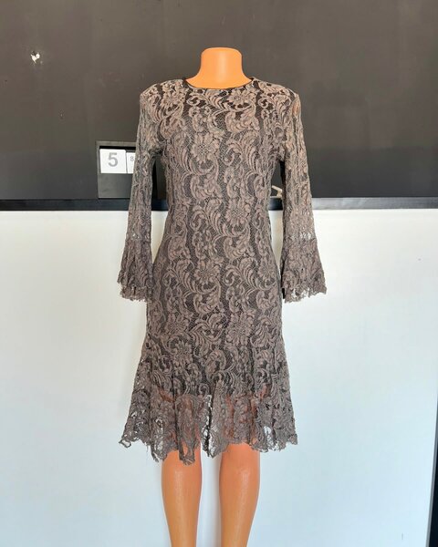  women's beautiful dress 