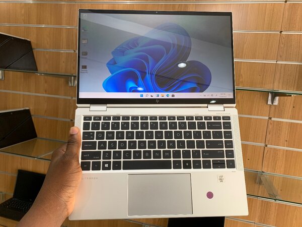 HP ELITEBOOK 1030 G7 x360