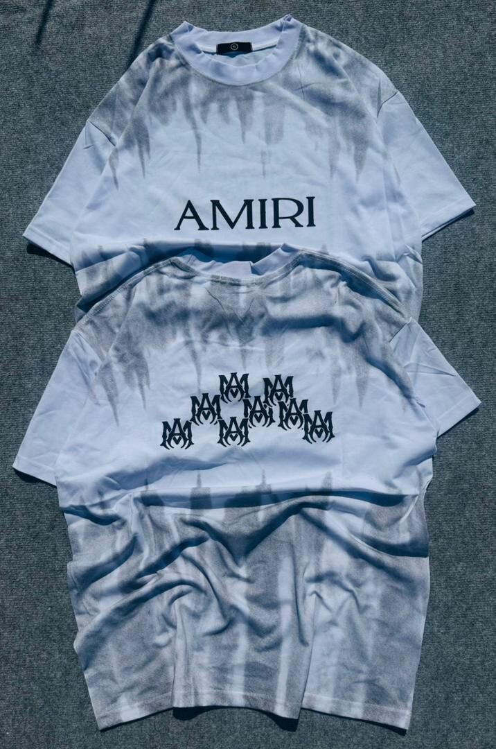 T-shirts graphiques tendance