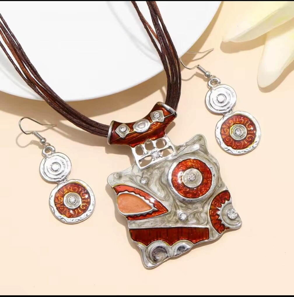 Brown necklace and earrings set