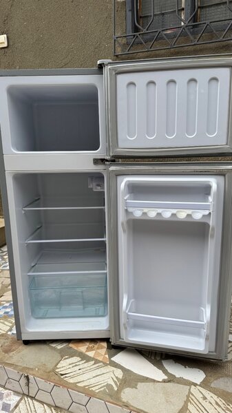 Réfrigérateur double porte compact