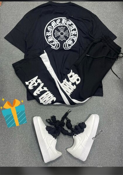 Vêtements complet homme chic et élégant