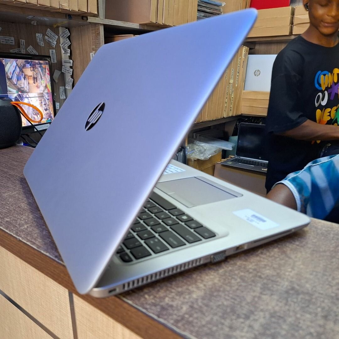 Ordinateur Portable HP Pro