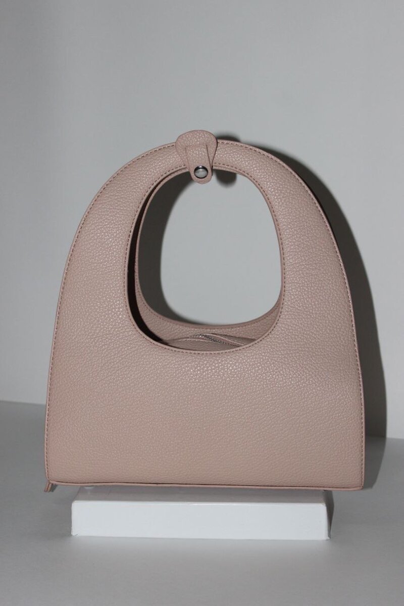 Женские сумочки- 1.500с