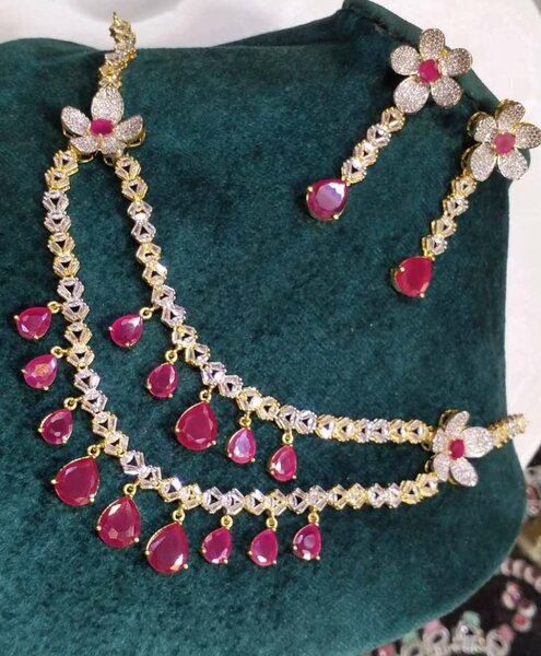 Ladies wedding set Necklace and earrings