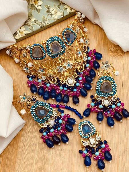 Beautiful kundan Set