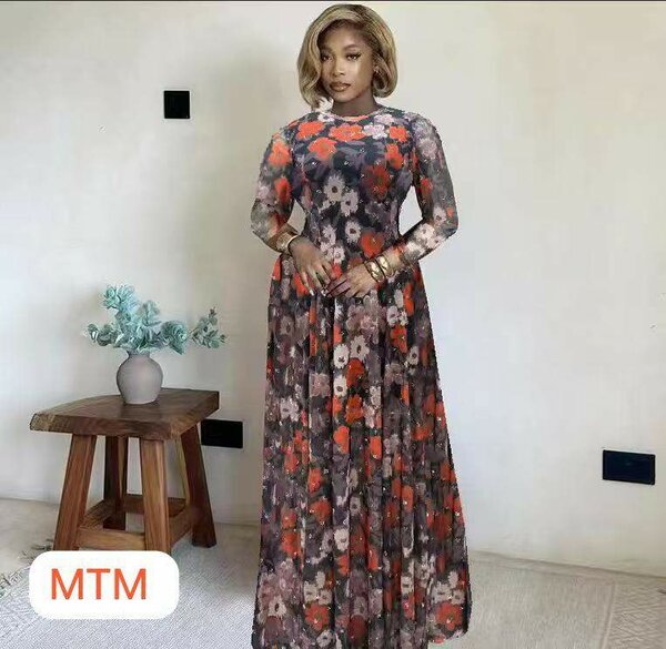 Robe longue florale élégante