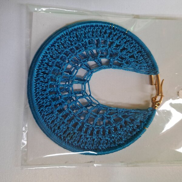 Boucles d'oreilles crochet originales