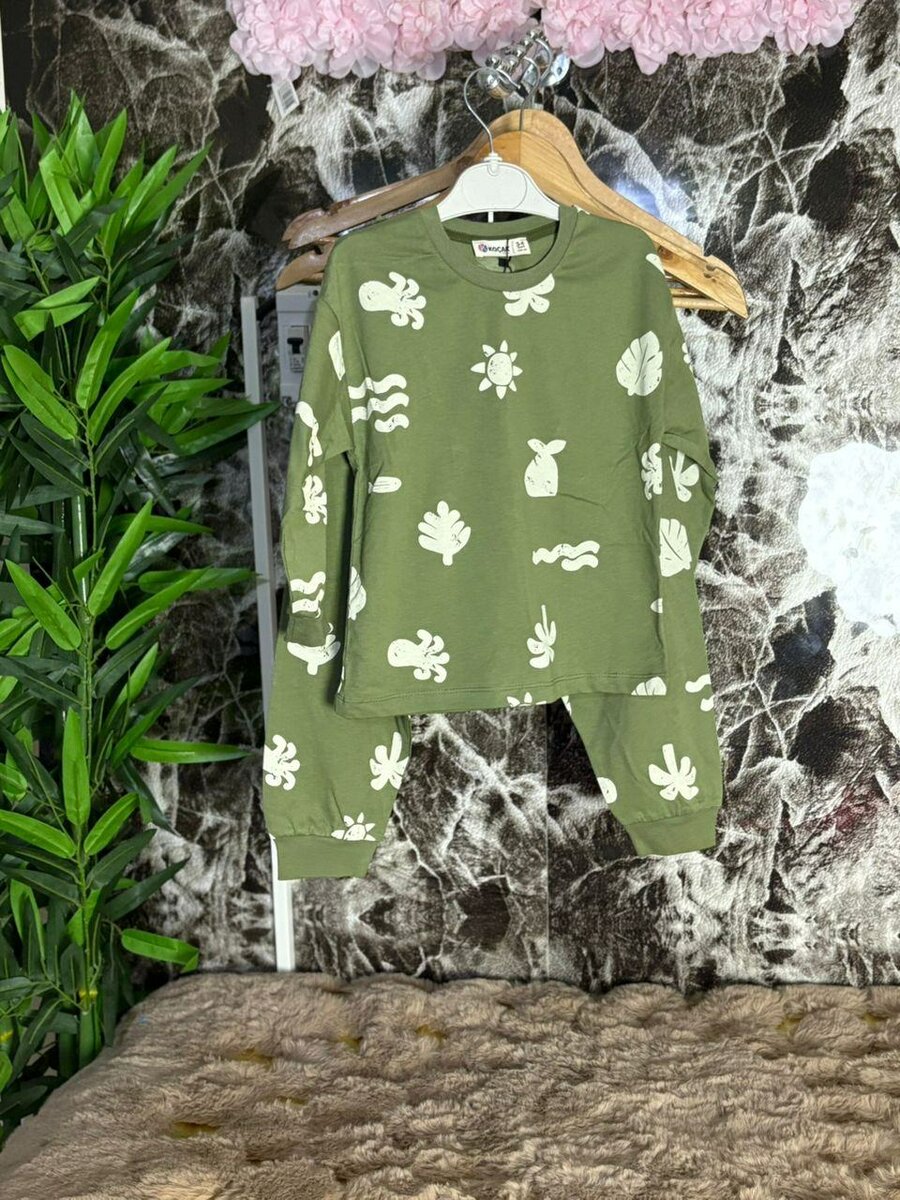 Pyjamas colorés pour enfants