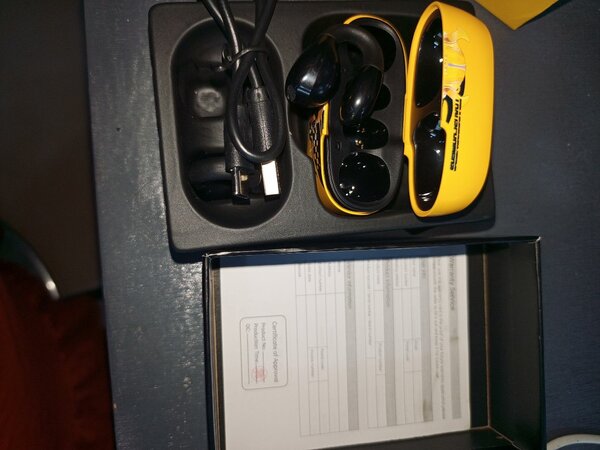 130 cedis, very quality