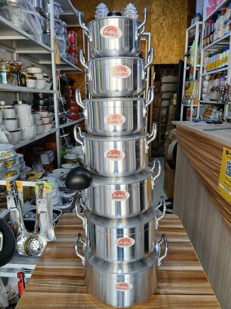 Lot de casseroles aluminium 5 pièces