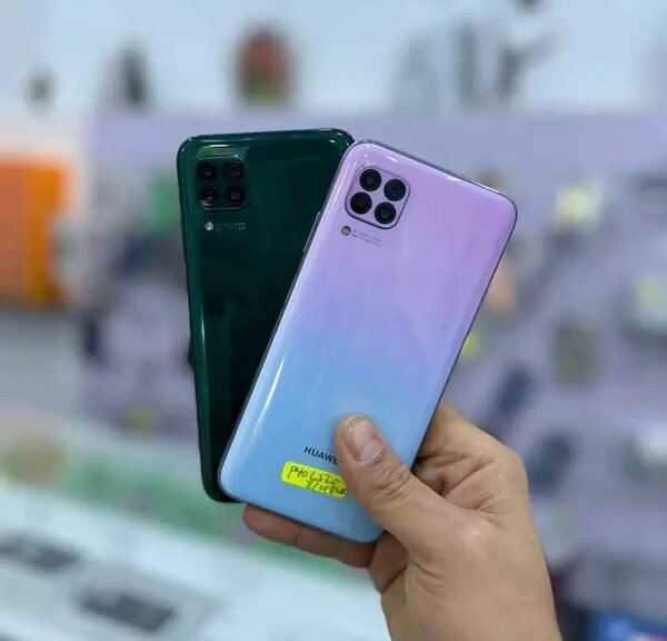 Huawei P40 Lite Smartphone