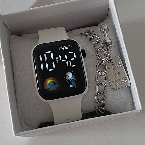 Montre Digitale avec Bracelet "You vs You" + Coffret