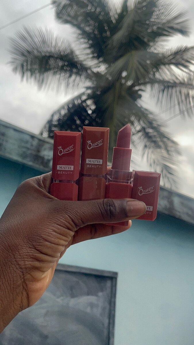 Rouge à Lèvres Longue Tenue