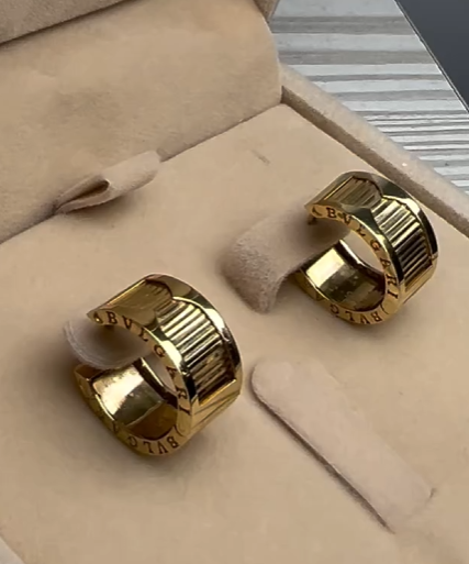 Шикарные серьги под BVLGARI