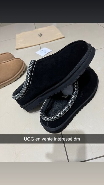 Pantoufles UGG en laine mérinos